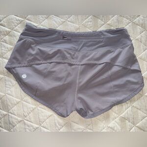 Silver Lilac Speed Up Short